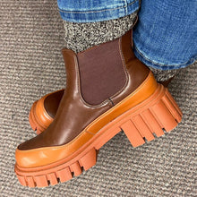 Load image into Gallery viewer, CHUNKY CHELSEA BOOTS